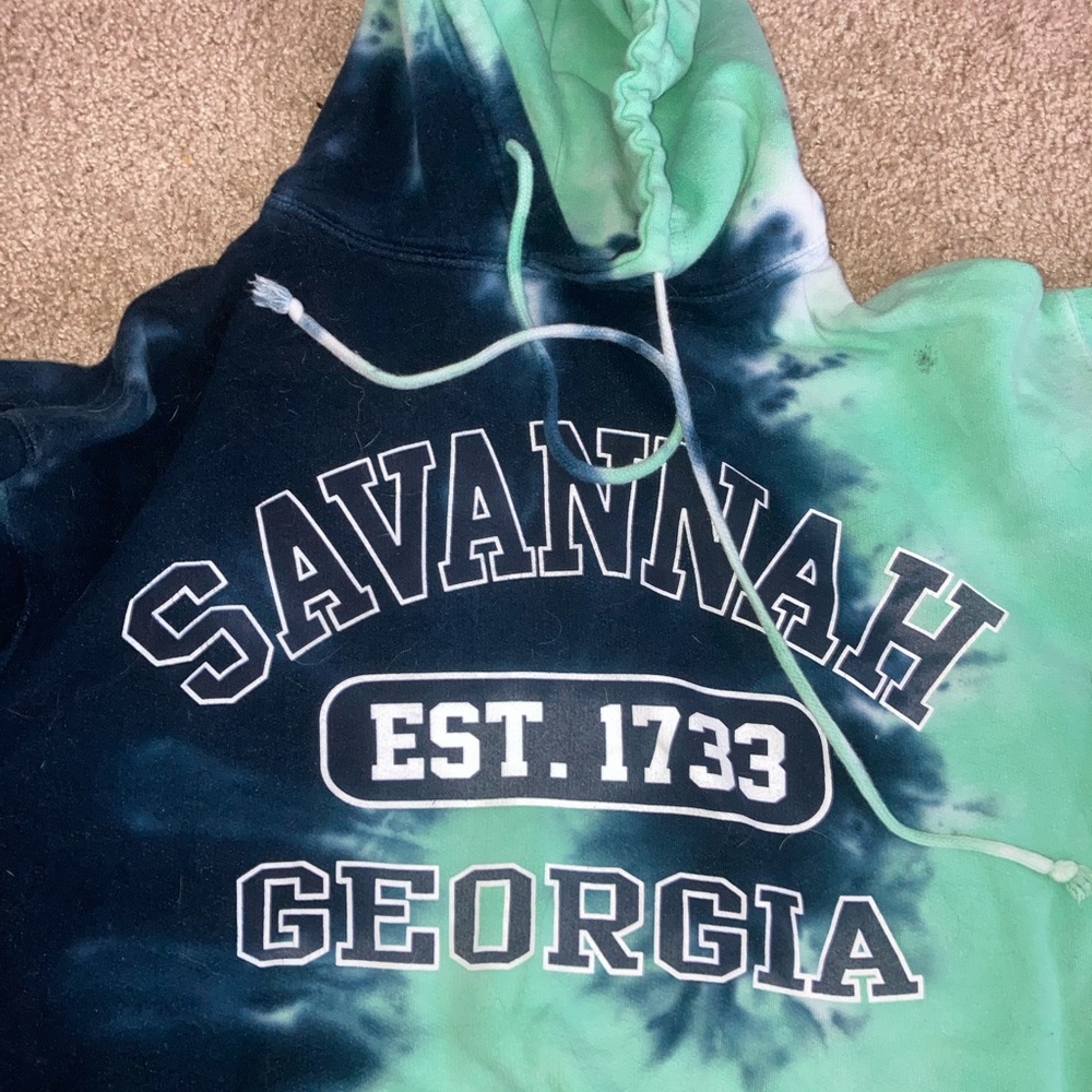 Sweatshirt